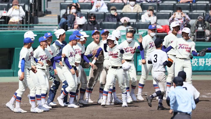 高校野球：3月19日｜神戸国際大付がサヨナラ勝ち、健大高崎・高松が完投勝利